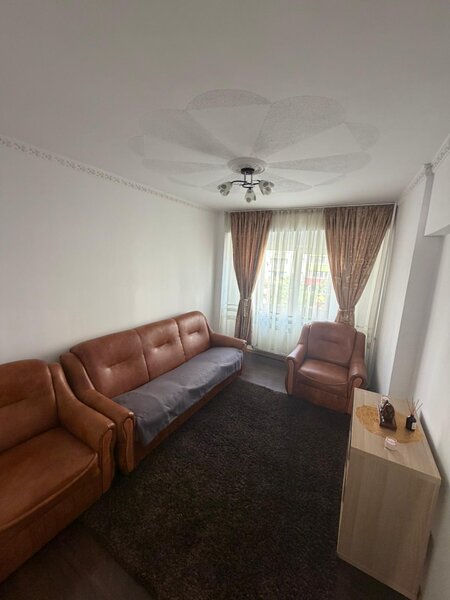 Calea Ferentari nr 20, bloc 126, sc 3, et 3, ap 81